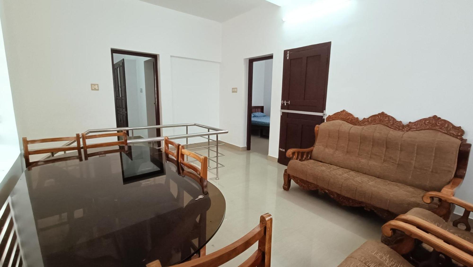 Mom'S Villa Nedumbassery Exterior foto
